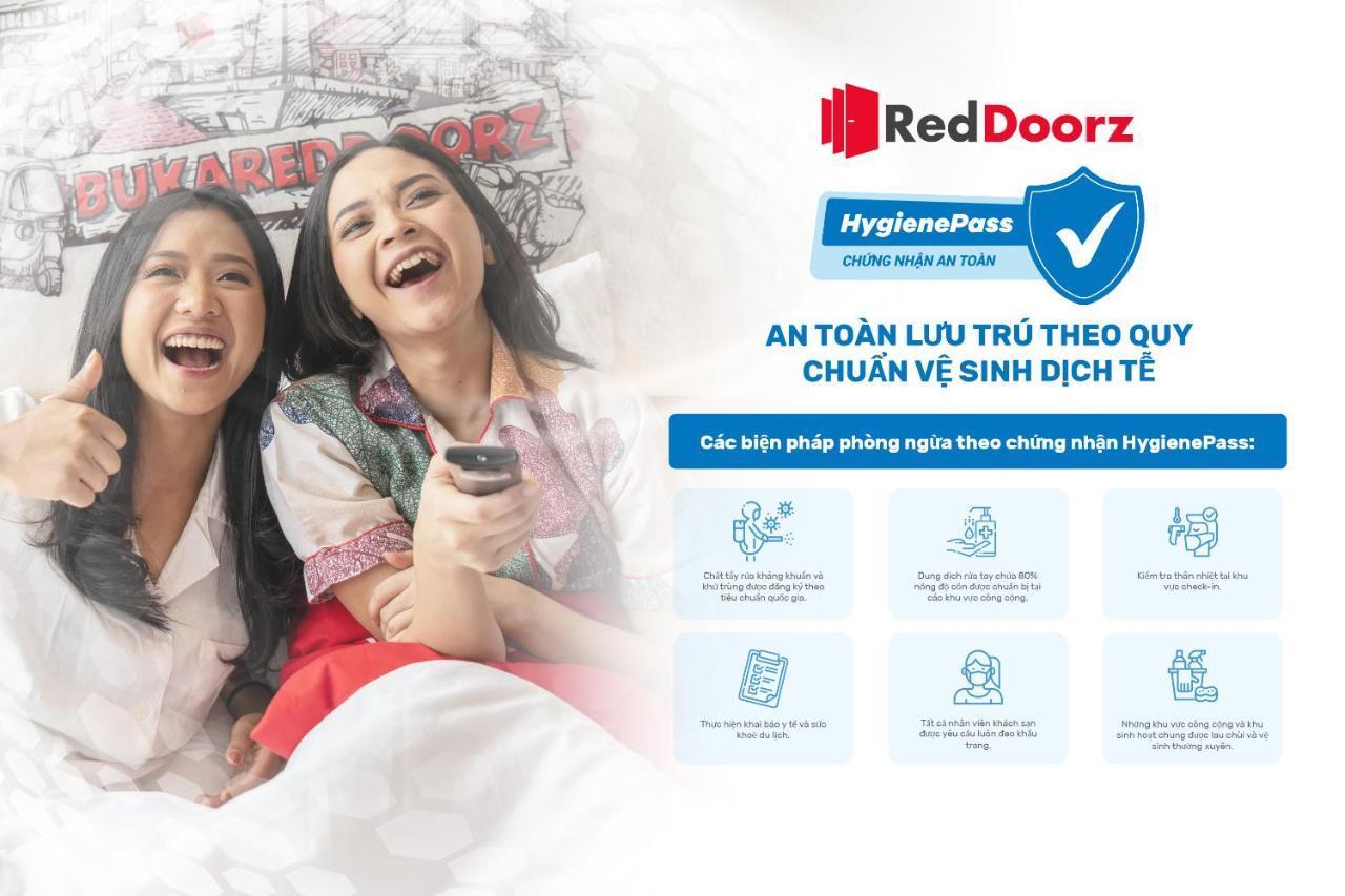 Reddoorz Near Etown 4 Hotel Bandar Ho Chi Minh Luaran gambar